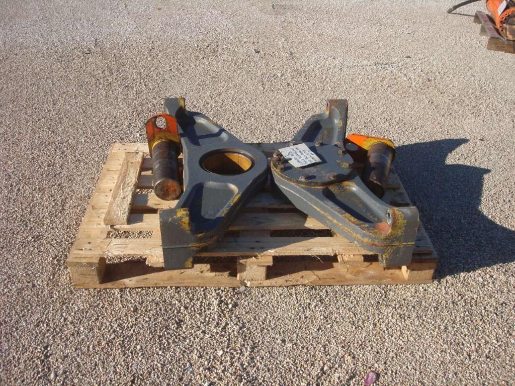 Supporto ponte posteriore per Hitachi W 220 Foto 2