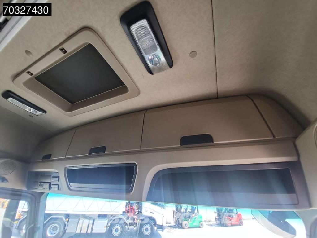 Mercedes Actros 1851 4X2 BigSpace 2x Tanks Standklima Foto 30