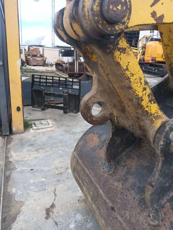 Komatsu PC 210-8 Foto 10