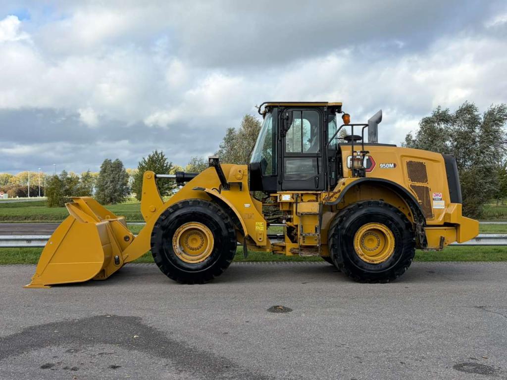 Caterpillar 950M Foto 1