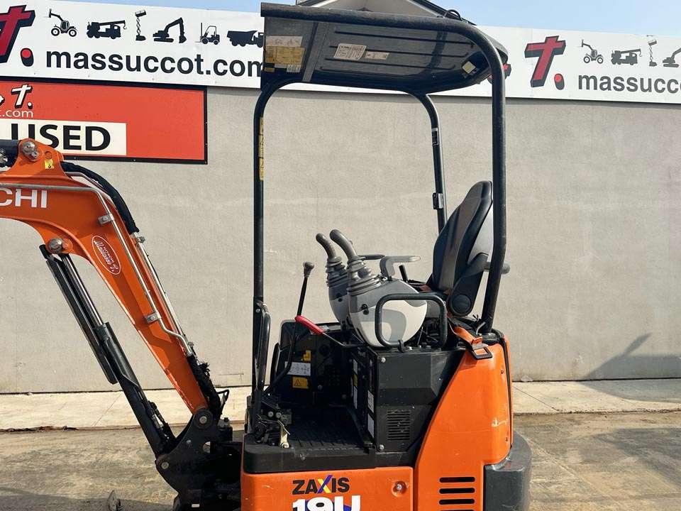 Hitachi ZX19U-6 YRL Foto 12
