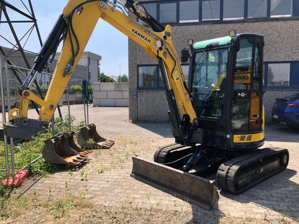 Yanmar ViO38 Foto 8