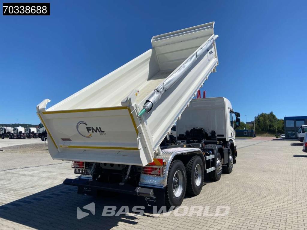 Scania P420 8X4 Foto 6
