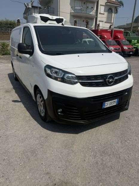 Opel Vivaro Foto 2