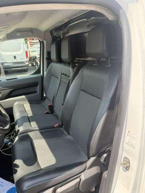 Opel Vivaro Foto 5