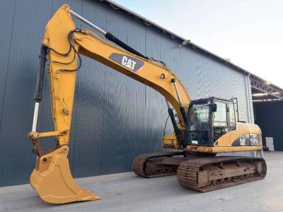 Caterpillar 320D L in vendita da Smitma B.V.
