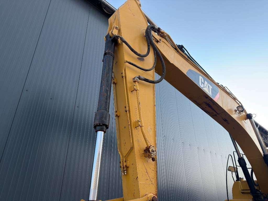 Caterpillar 320D L Foto 14