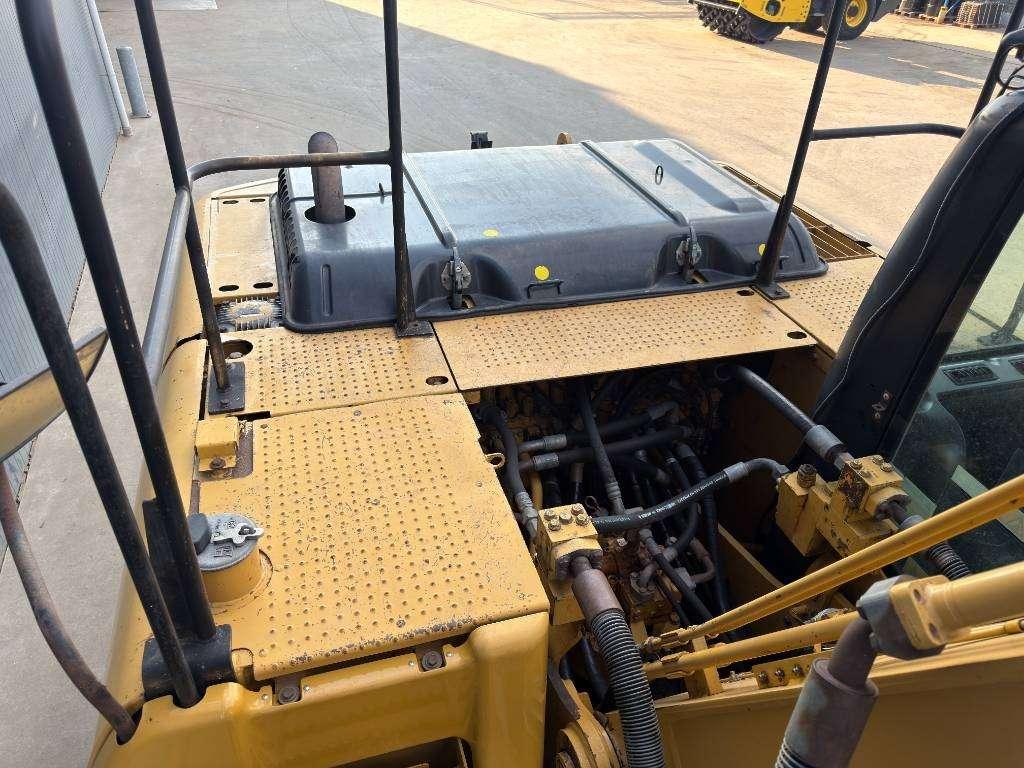 Caterpillar 320D L Foto 18