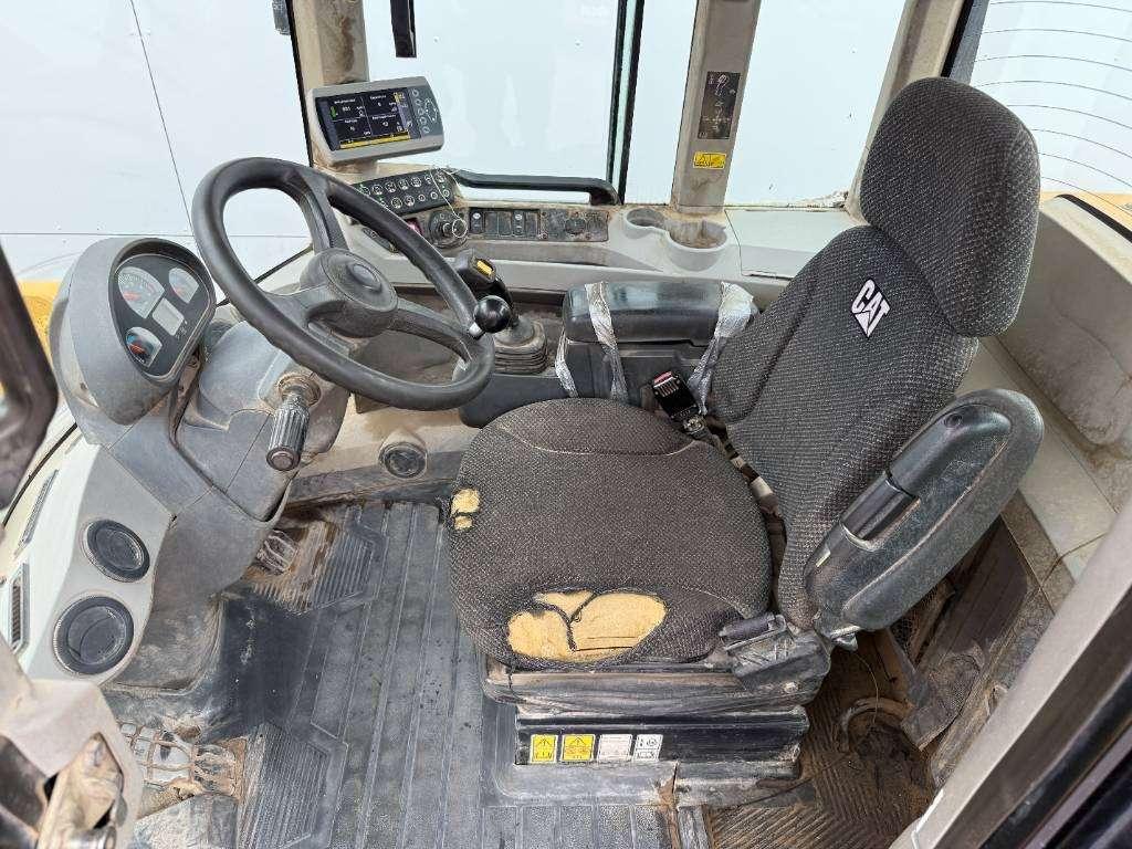 Caterpillar 938K - German Machine / Automatic Greasing Foto 8