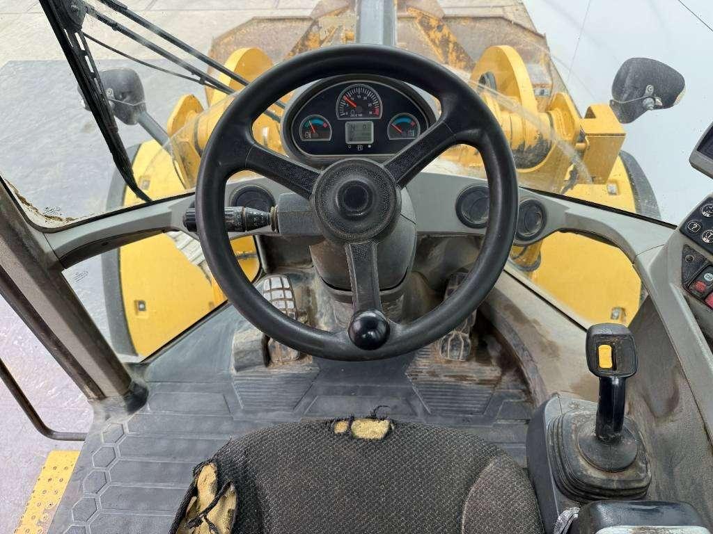 Caterpillar 938K - German Machine / Automatic Greasing Foto 9