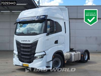 Iveco S-Way 490 4X2 Retarder Standairco 2xTanks ACC LED Navi Euro 6 in vendita da BAS World B.V.
