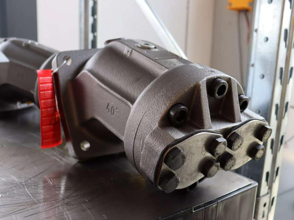 Bosch Rexroth A2FM180/61W-VAB010 Foto 3