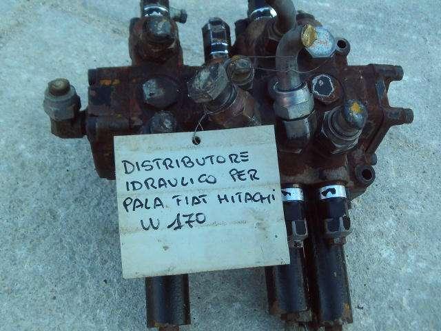 Distributore idraulico per Fiat Hitachi W170 Foto 4