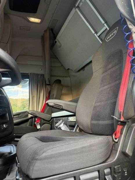Iveco S-WAY Foto 6