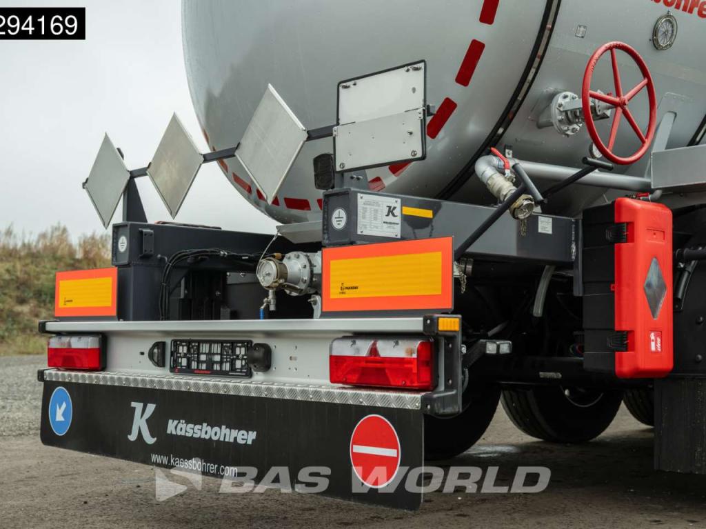 Kässbohrer STB 3 axles New! 32.000L Bitumen Foto 13