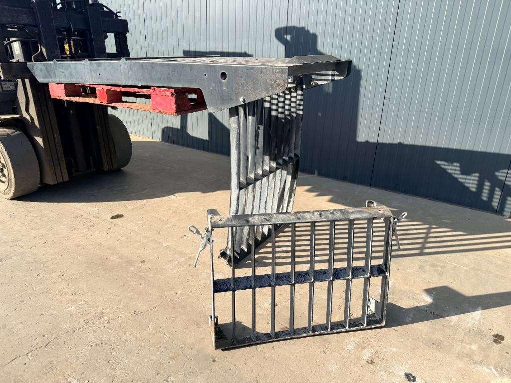Caterpillar 313E / M315F / 320F / 323E / 325F / 329E / 330F / Foto 9