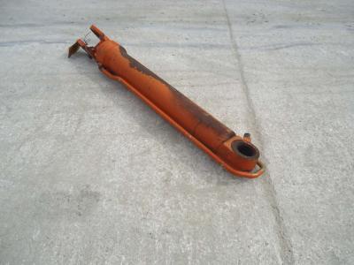 Pistone sollevamento per Fiat Kobelco W190 in vendita da OLM 90 Srl