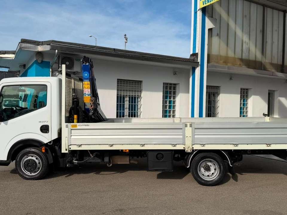 Renault Maxity Foto 13