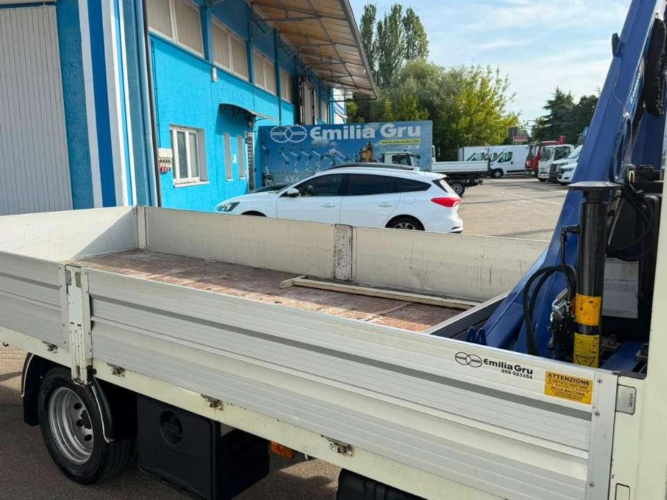 Renault Maxity Foto 4