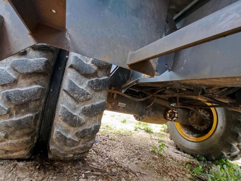 Volvo Front axle 14693936 for Volvo EWR150E, EW180E, EWR170E, EW200E MH, EW160E Foto 3