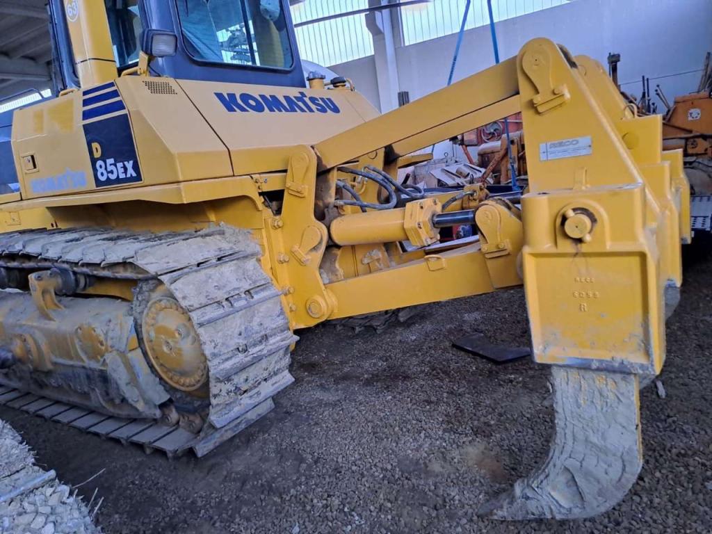 Komatsu D85EX Foto 4