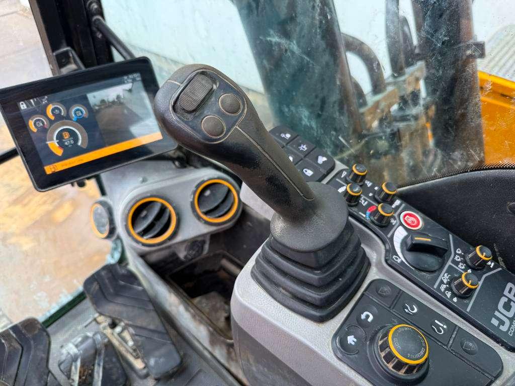 JCB 220X-LC - Quick Coupler / Automatic Greasing Foto 12