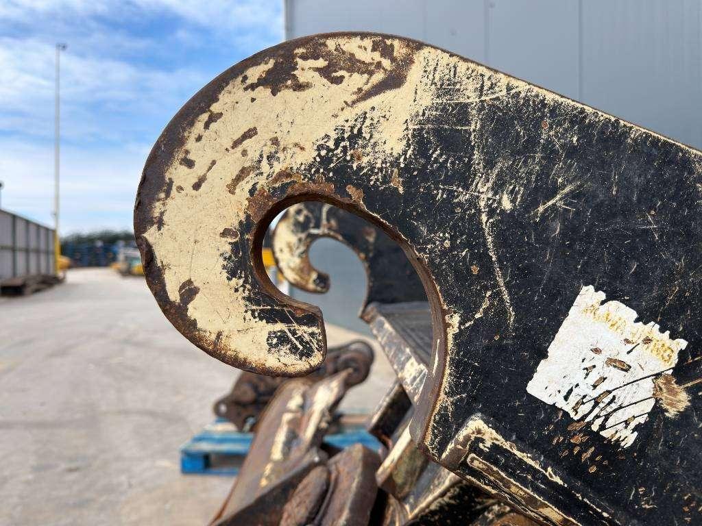 Caterpillar CW40 Foto 7