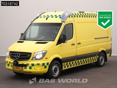 Mercedes-Benz Sprinter 316 CDI Automaat Ambulance Luchtvering L2H2 Airco Cruise Camera Krankenwagen Rettungswagen in vendita da BAS World B.V.