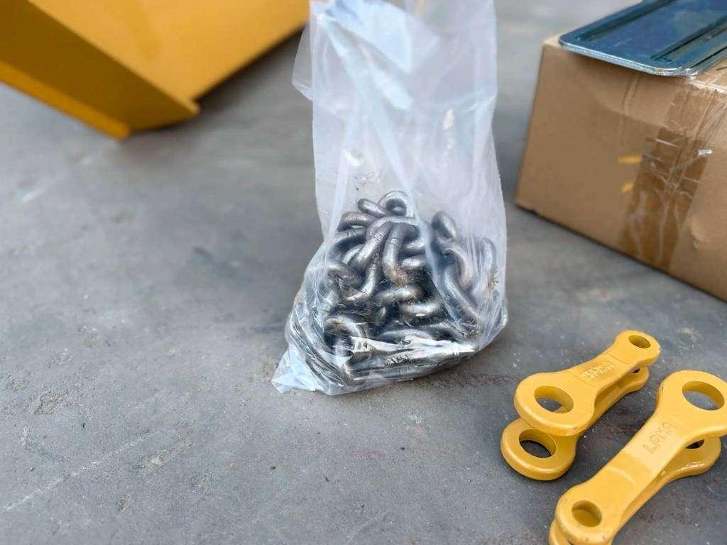 Portellone posteriore per Caterpillar 730 - 3T3 Foto 9