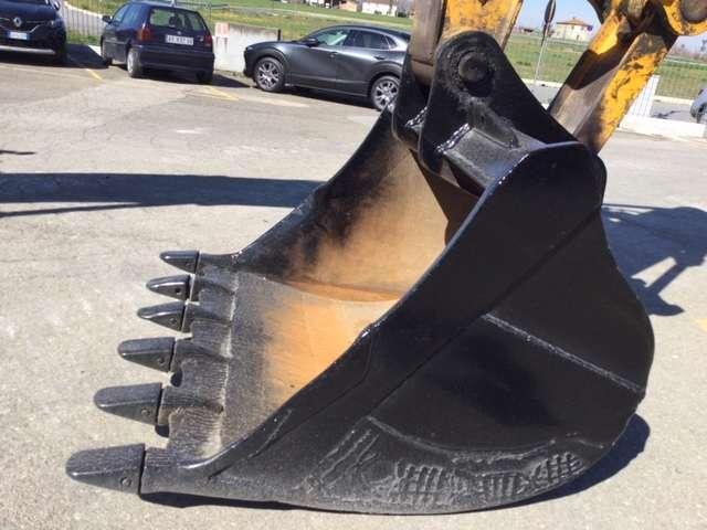 JCB JS 330 NL Foto 5