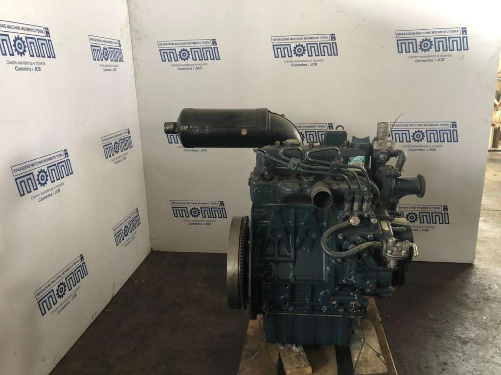 Kubota D905 Foto 2
