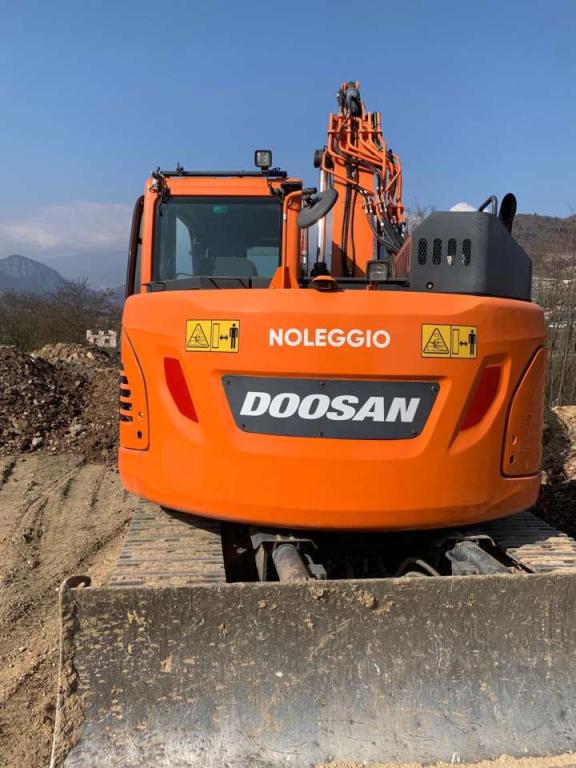 Doosan DX140LCR-5 Foto 4
