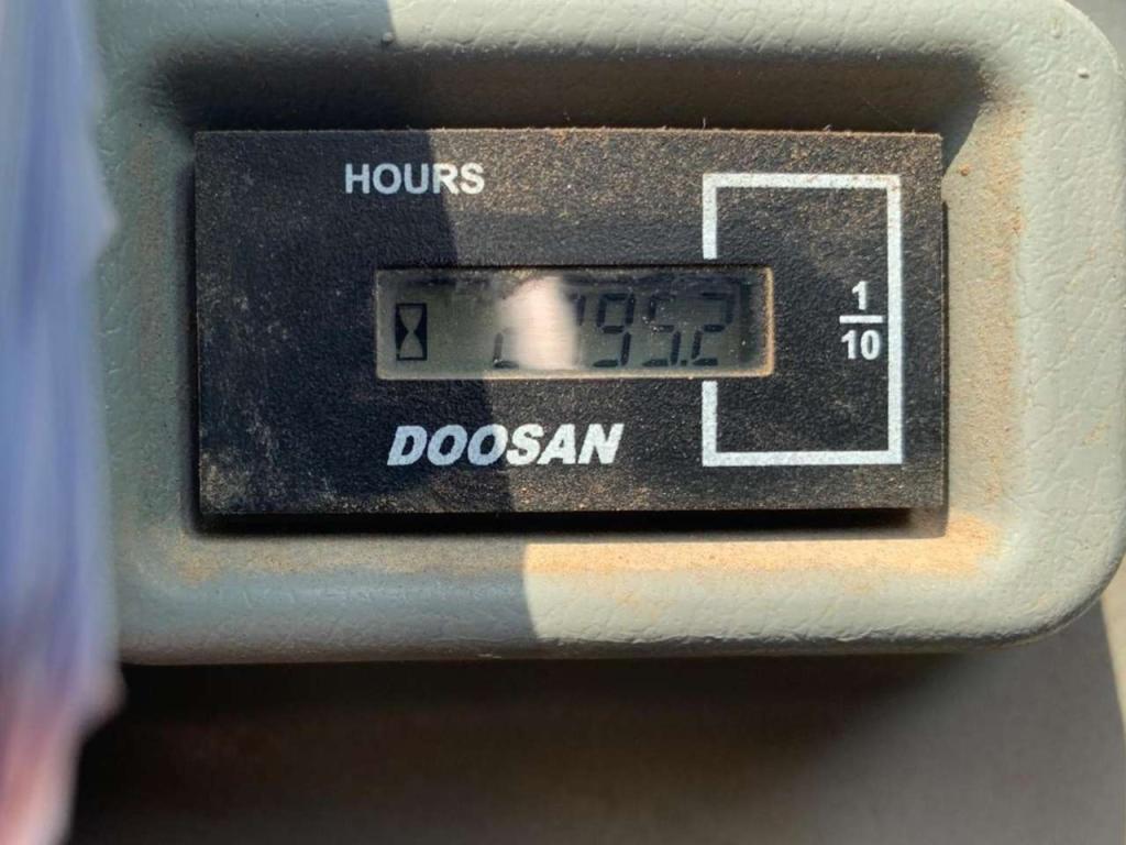 Doosan DX140LCR-5 Foto 6