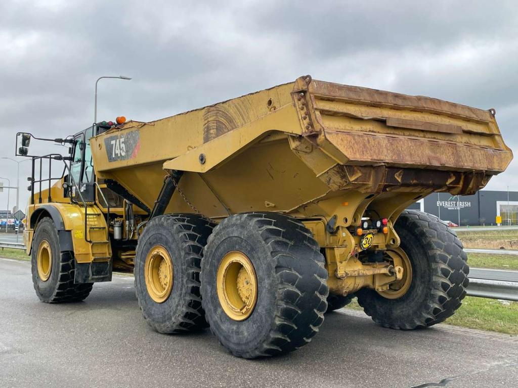 Caterpillar 745 04A Foto 3