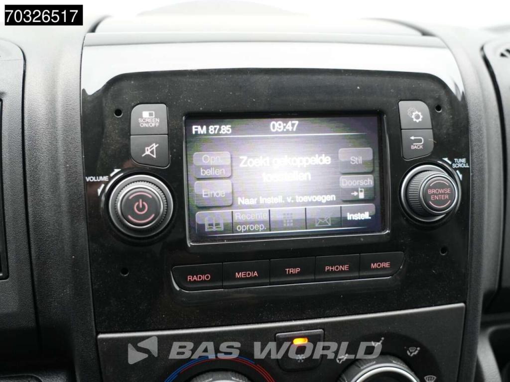 Citroen Jumper 130pk L3H2 Unieke kms!! Airco Cruise Airco Trekhaak Cruise control Foto 16