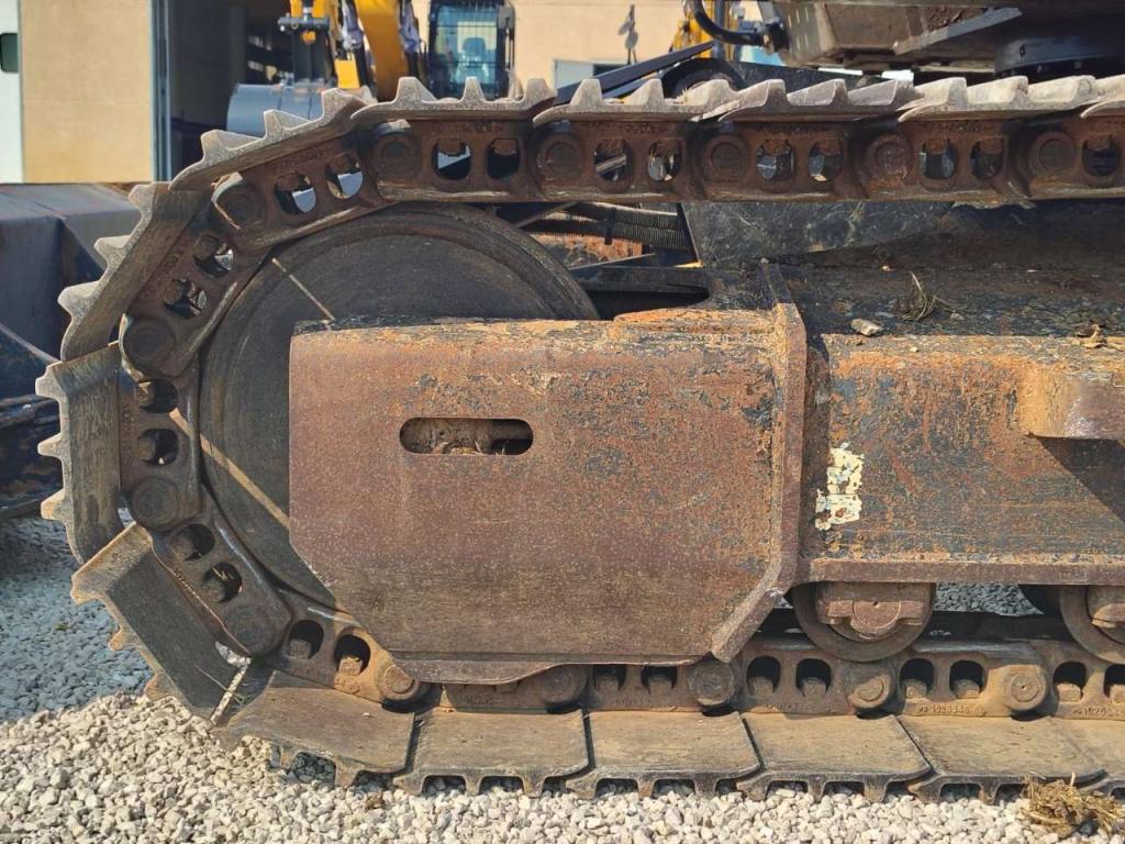 Hitachi ZX 130-6 Foto 11