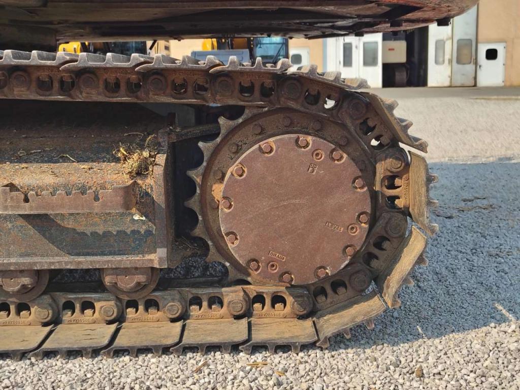 Hitachi ZX 130-6 Foto 13