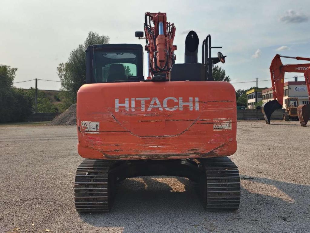 Hitachi ZX 130-6 Foto 4