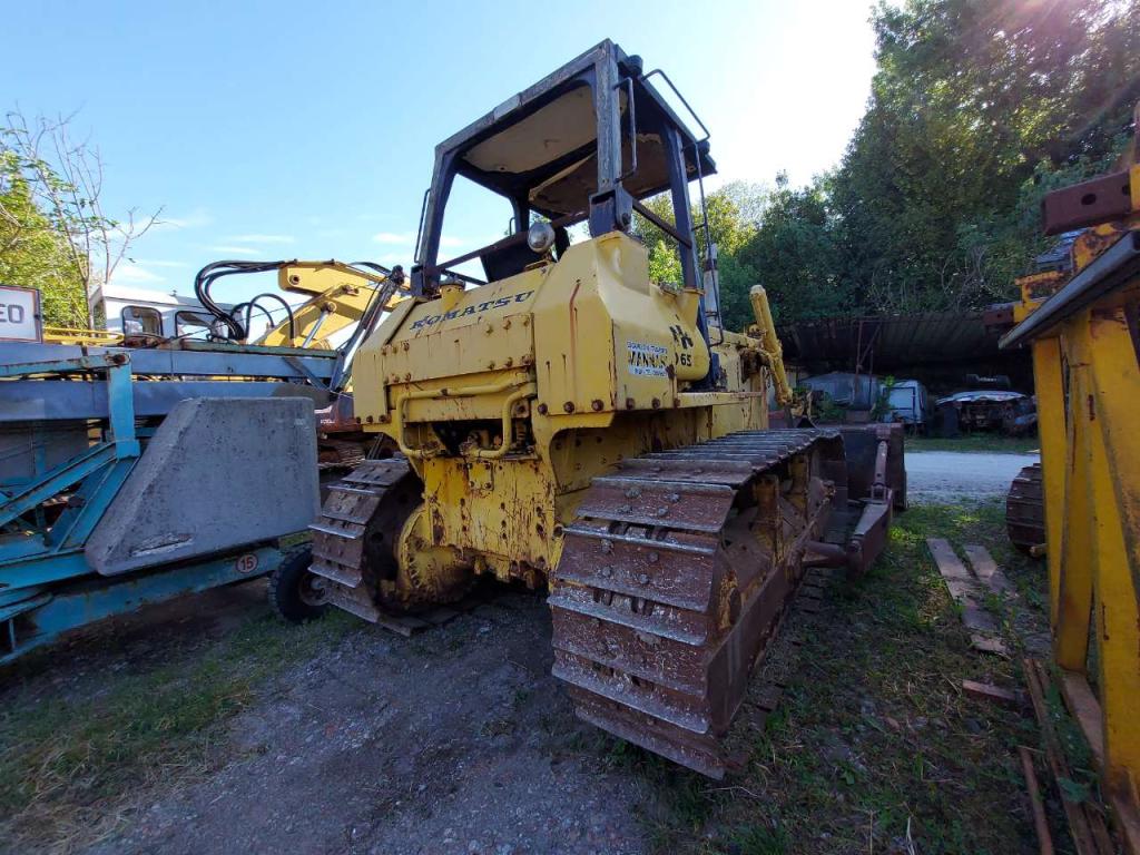 Komatsu D65 E-7 Foto 3