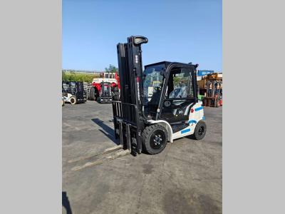 EP Equipment EFL30 PRO in vendita da Uni.Trucks Srl