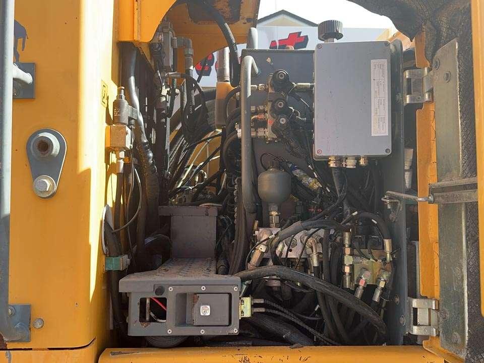 Liebherr A316 Foto 12