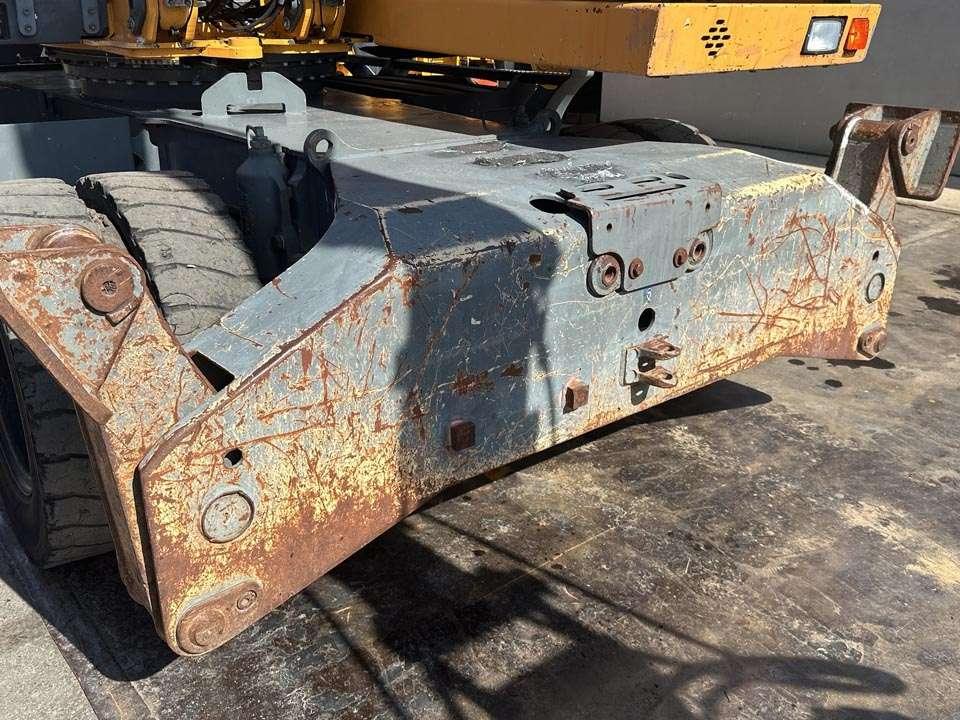 Liebherr A316 Foto 8