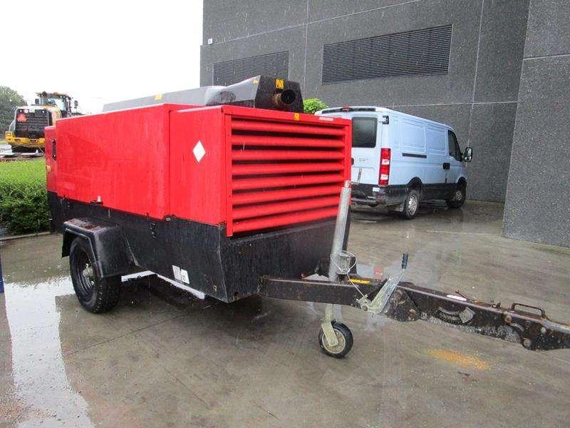 Atlas Copco XAHS 236 MD Foto 2