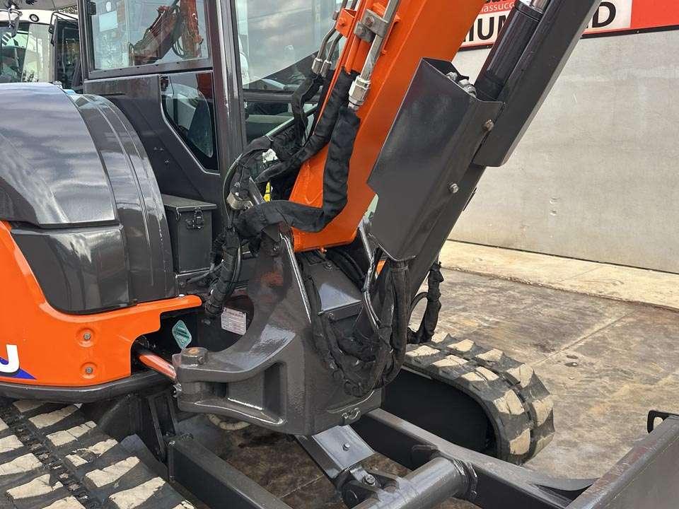 Hitachi ZX55U-5A CLR Foto 8