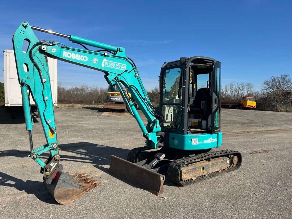Kobelco SK35SRX-6 Foto 1