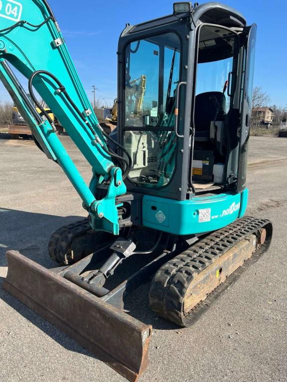 Kobelco SK35SRX-6 Foto 2