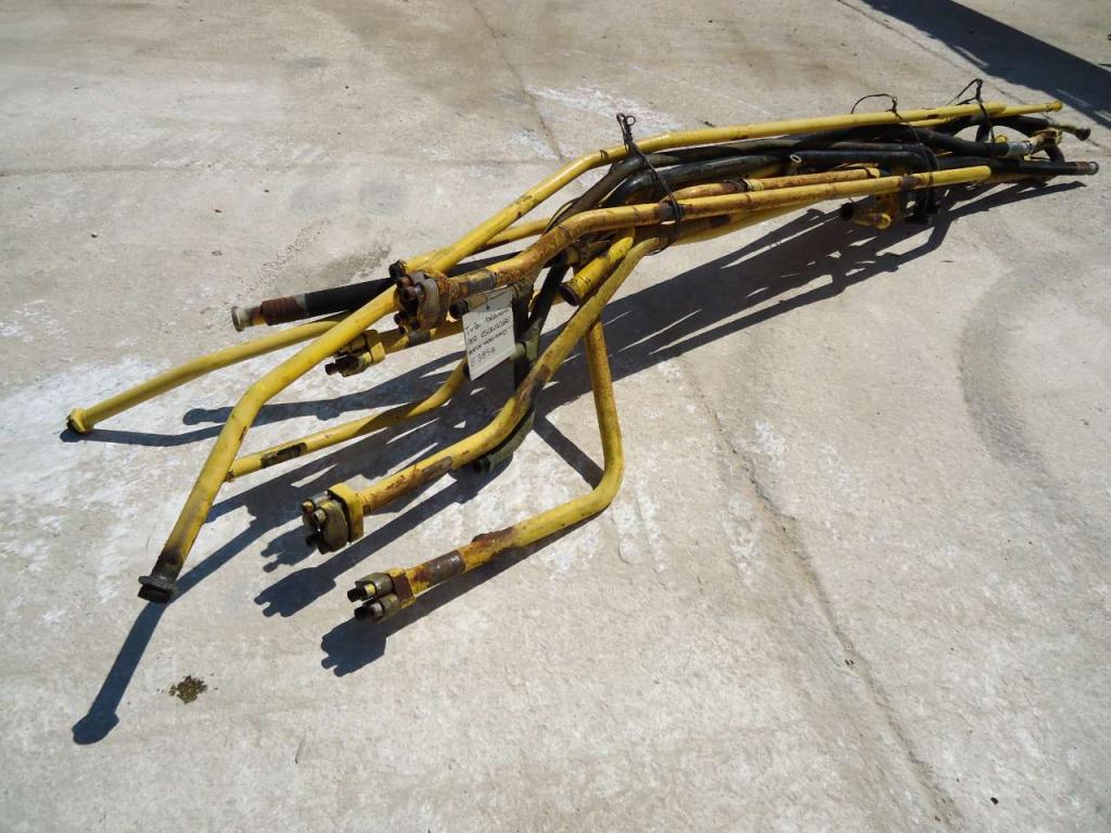 Tubo idraulico per New Holland E385B Foto 4