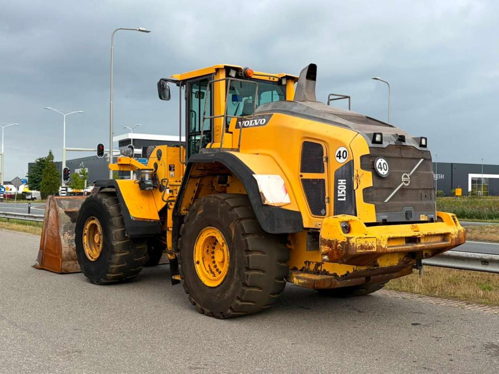 Volvo L150H Foto 3