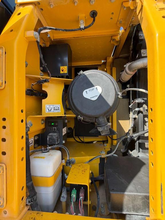 Komatsu PC210-11E0 Foto 10