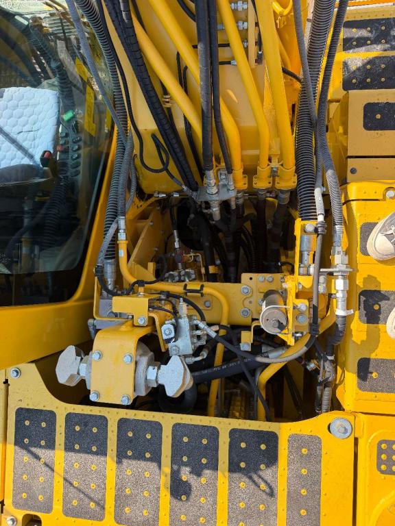 Komatsu PC210-11E0 Foto 15